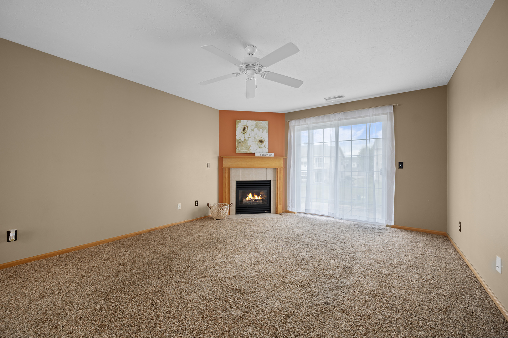 989 Penny Lane, Unit 989 Sycamore, IL 60178 - Photo 11 of 27