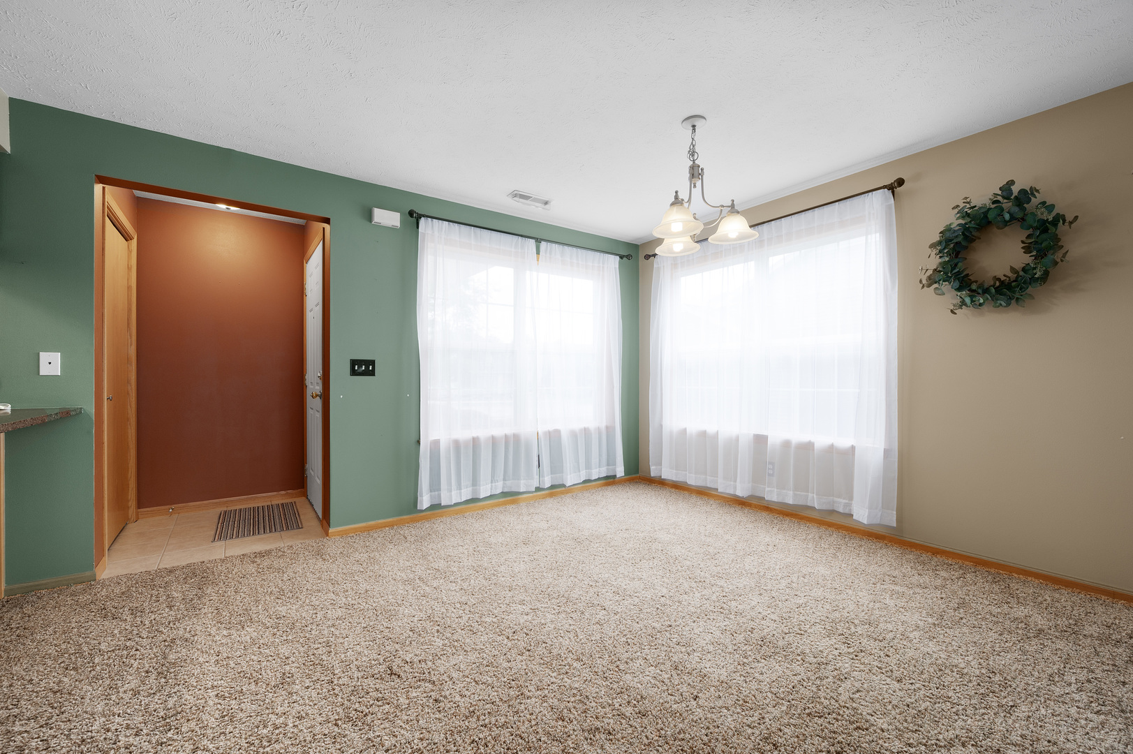 989 Penny Lane, Unit 989 Sycamore, IL 60178 - Photo 10 of 27