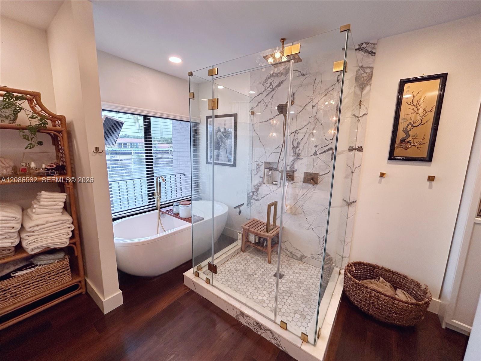 14740 Balgowan Road Miami Lakes, FL 33016 - Photo 17 of 21 Master BathRoom