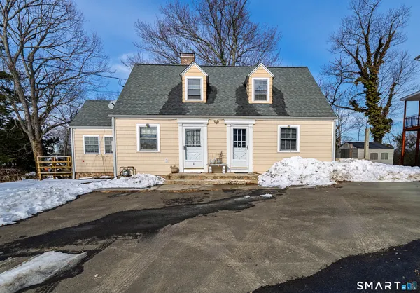 $1,800 | Meadow St Haven, Unit 1A, East Haven, CT 06512