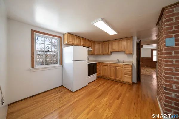 $1,800 | Meadow St Haven, Unit 1A, East Haven, CT 06512
