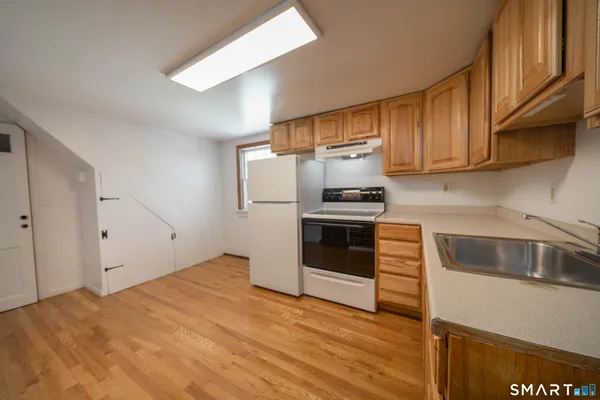 $1,800 | Meadow St Haven, Unit 1A, East Haven, CT 06512