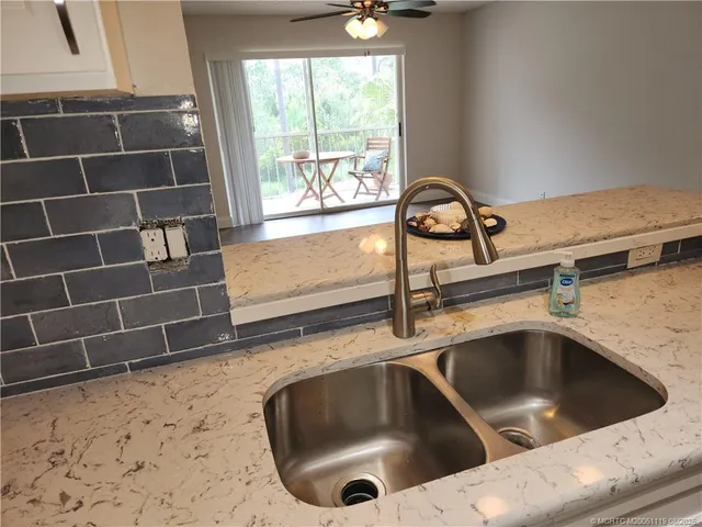 a close view of sink