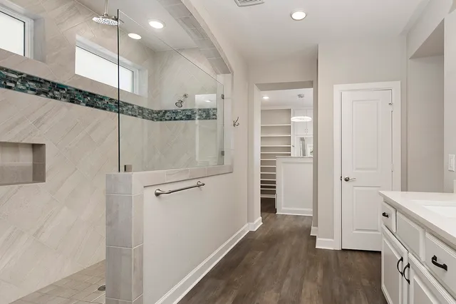 $598,700 | 543 Kingston Lane, Conroe, TX 77384