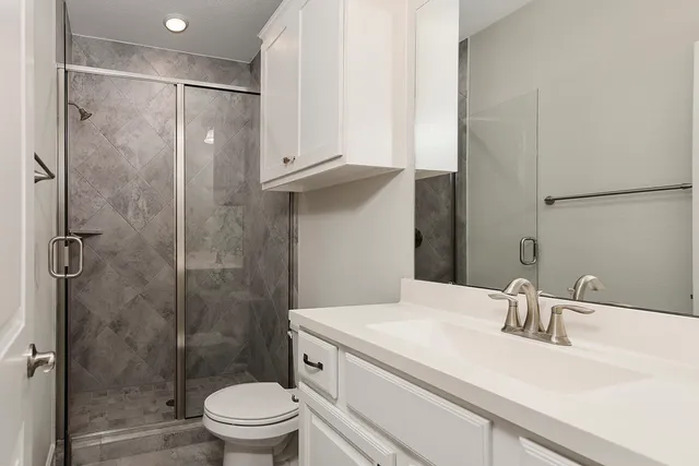 $598,700 | 543 Kingston Lane, Conroe, TX 77384