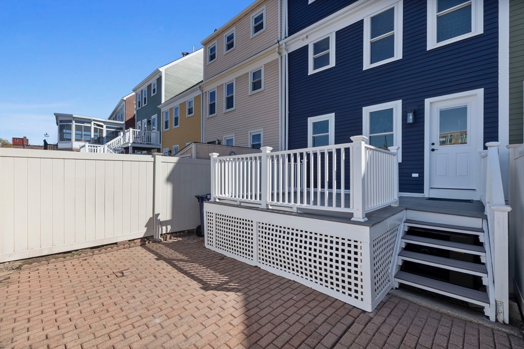 442 Main Street Boston, MA 02129 - Photo 21 of 23