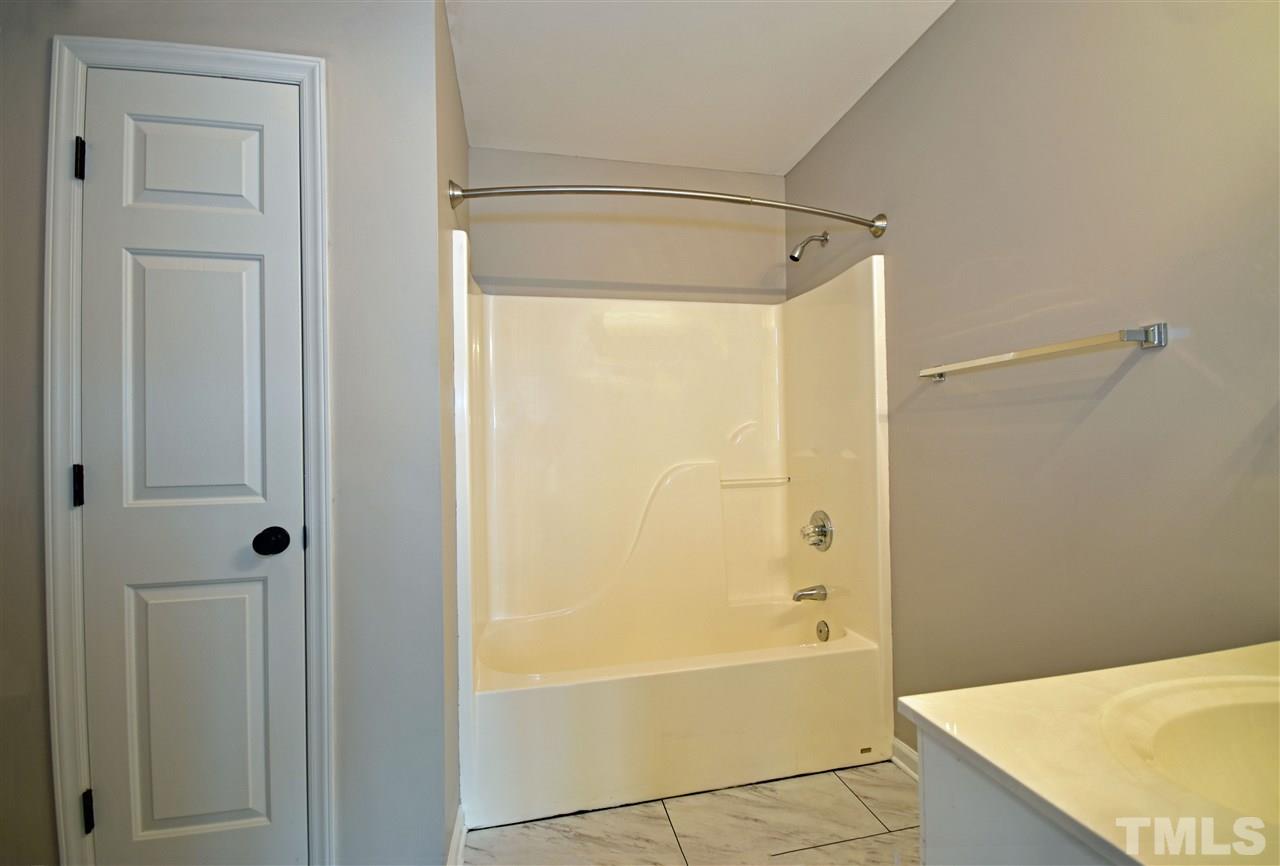 204 Georgetowne Drive Elon, NC 27244 - Photo 17 of 24