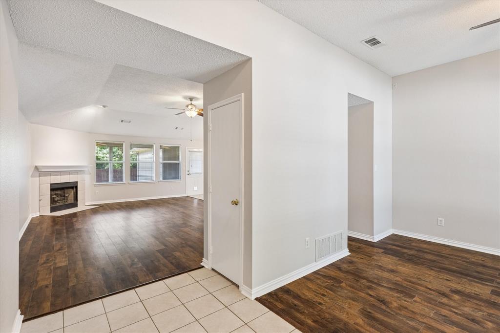 13220 Ridgepointe Road Fort Worth, TX 76244 - Photo 8 of 35 Gallery Image 8