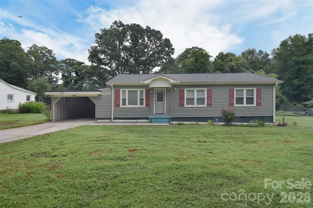 $239,999 | 135 Oak Grove Road, Statesville, NC 28677