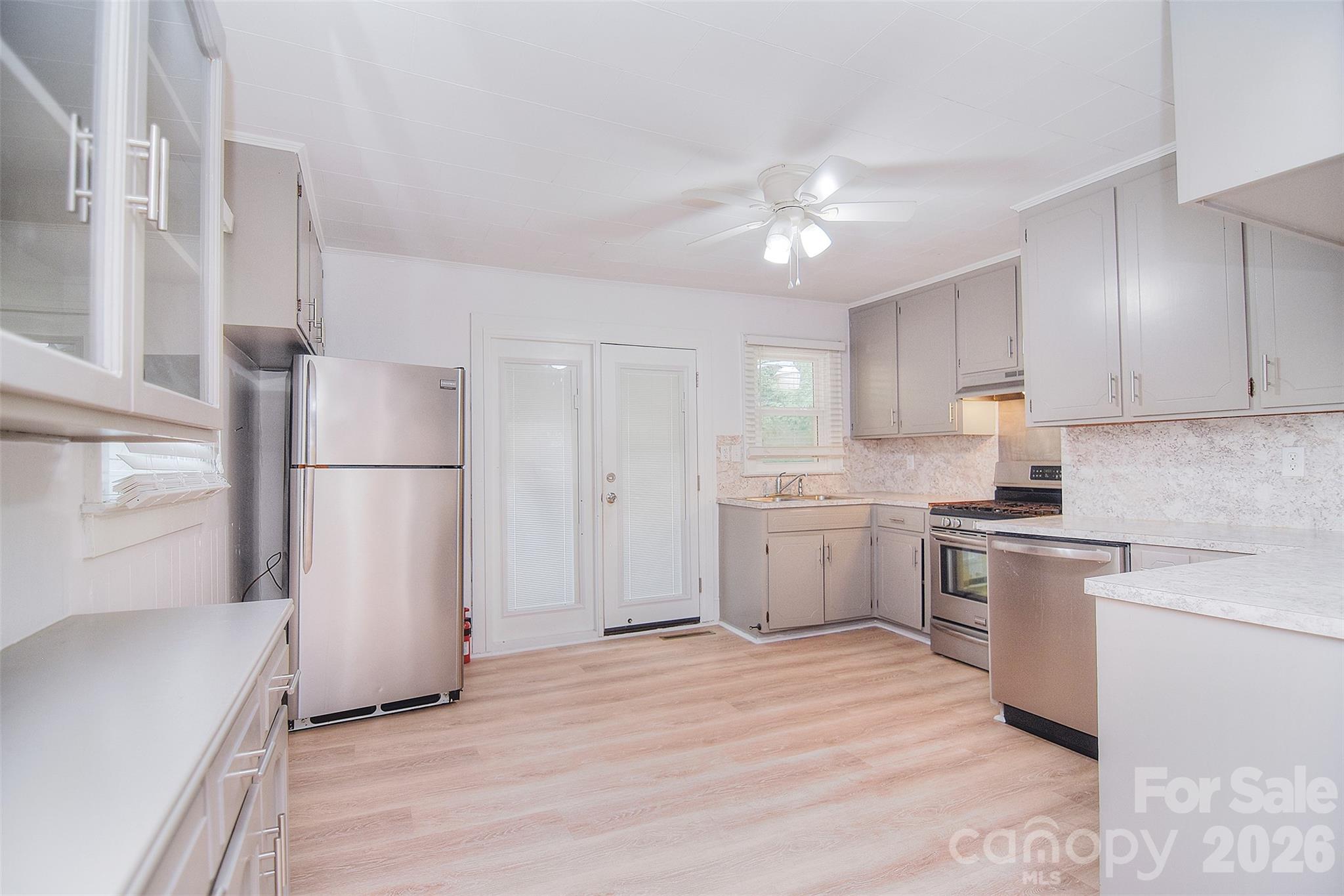 135 Oak Grove Road Statesville, NC 28677 - Photo 10 of 30