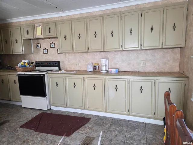 $29,900 | 25637 Highway 3, Olive Branch, IL 62969