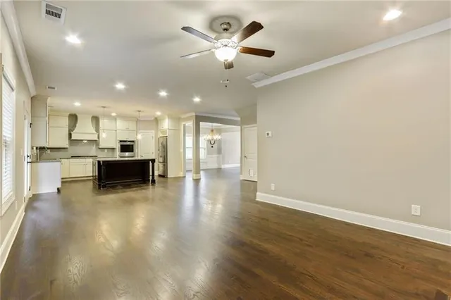 $1,049,000 | 3821 Chamblee Dunwoody Road, Atlanta, GA 30341