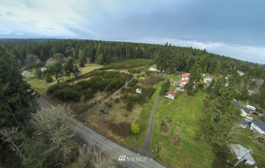 1882 Northeast Paulson Road Poulsbo, WA 98370 - Photo 2 of 11 Gallery Image 2