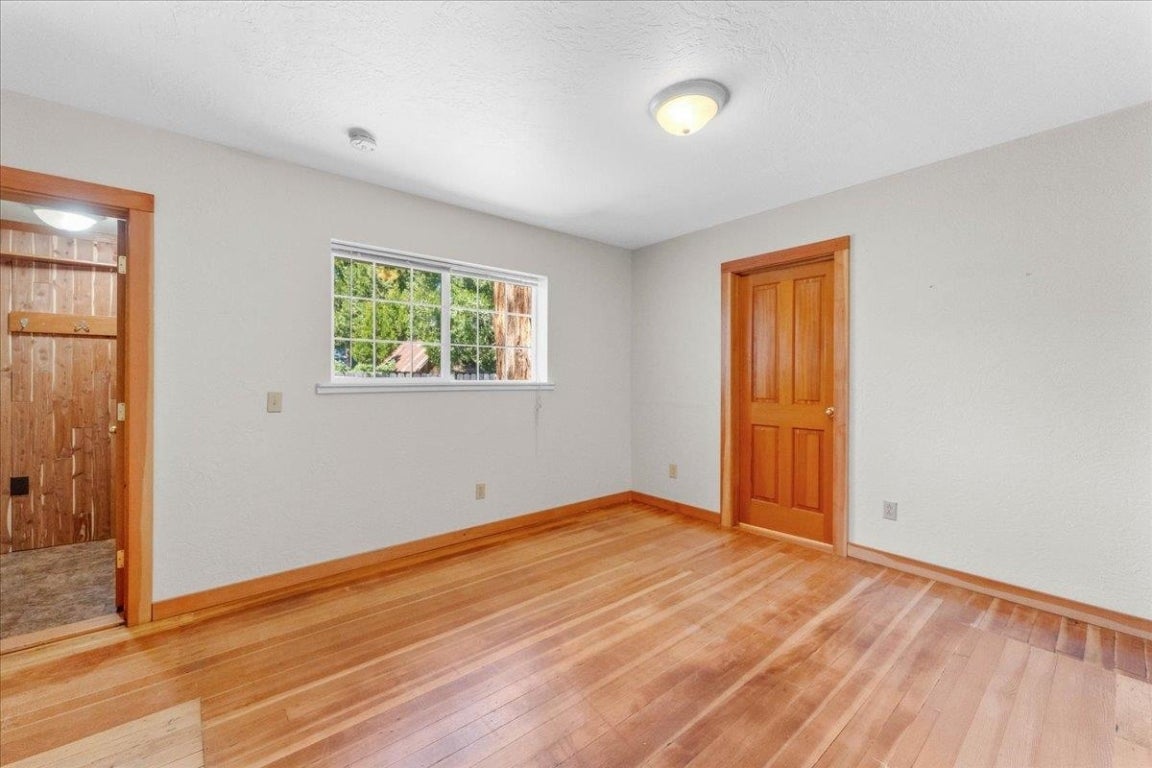 220 Squaw Valley Road McCloud, CA 96057 - Photo 17 of 37 Gallery Image 17