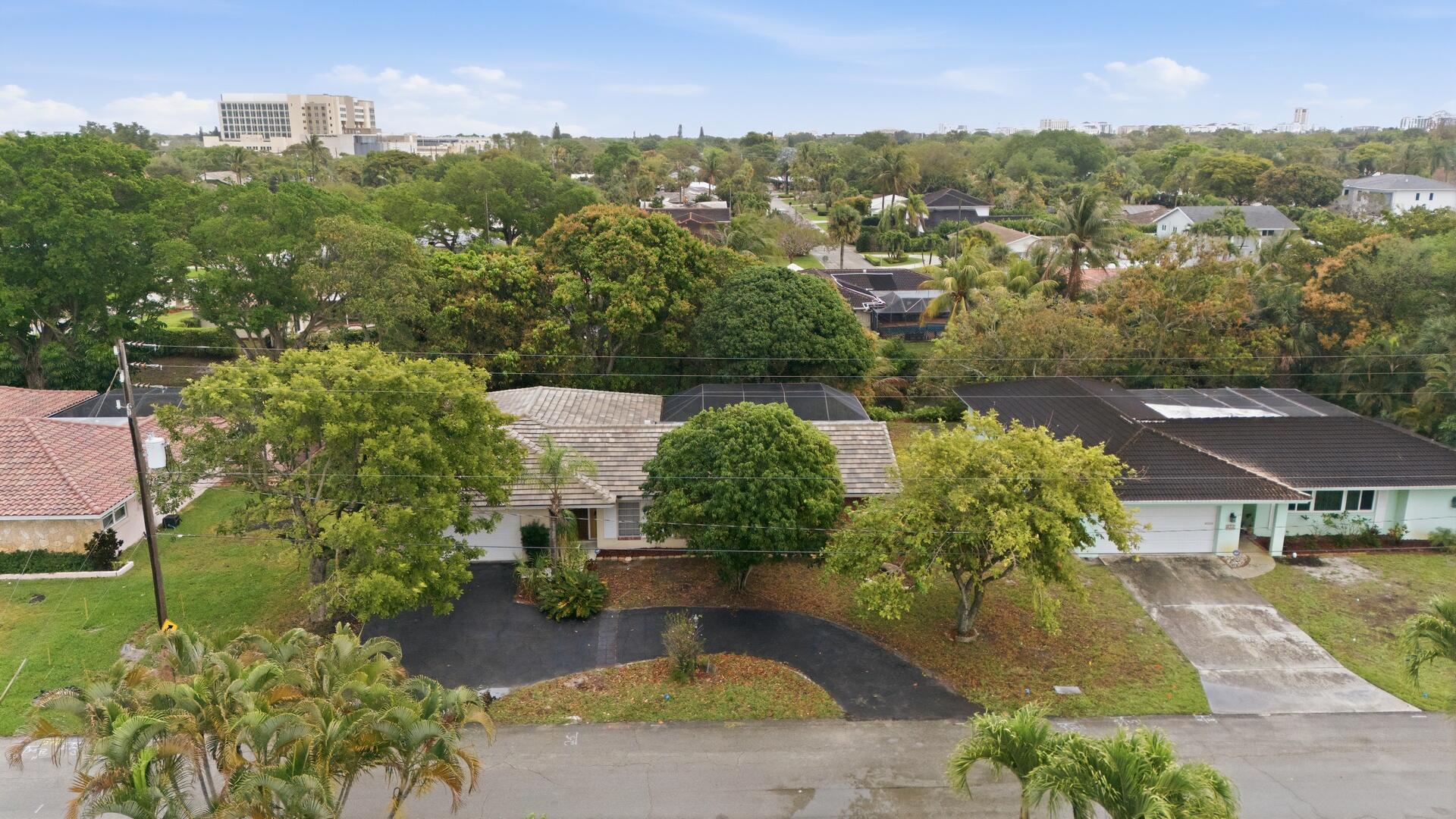 666 Northwest 11th Avenue Boca Raton, FL 33486 - Photo 2 of 14 Aerial
