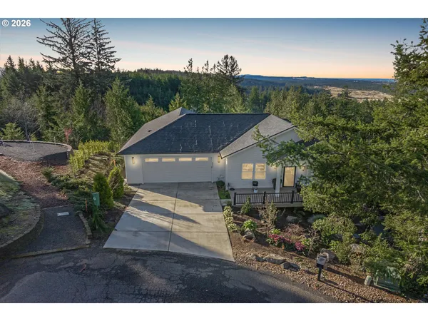 $950,000 | 88620 Ocean View Lane, Florence, OR 97439