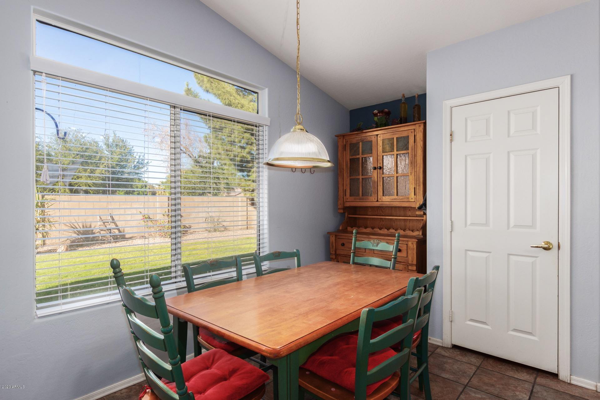 11002 West Granada Road Avondale, AZ 85392 - Photo 13 of 29 Dining