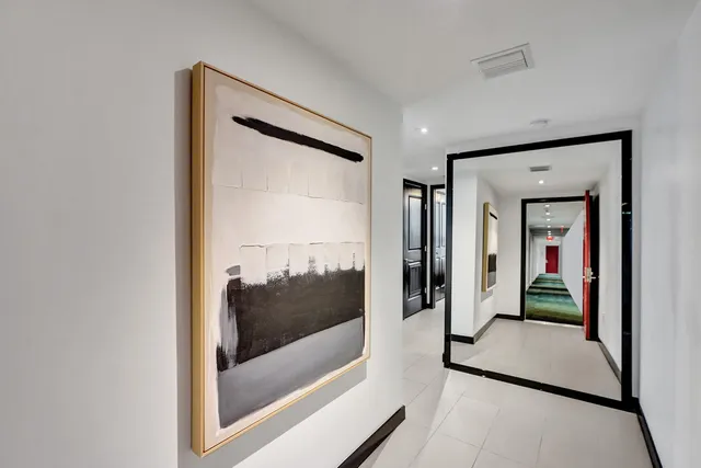 $5,250 | 1600 Northeast 1st Avenue, Unit 3420, Miami, FL 33132