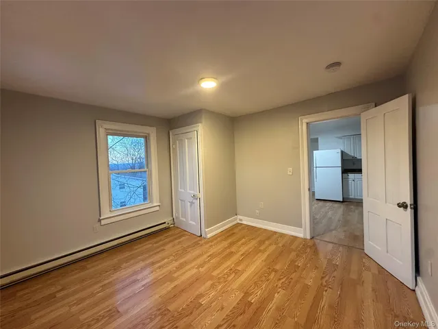 $1,295 | 17 Church Street, Unit 3, Marlboro, NY 12542