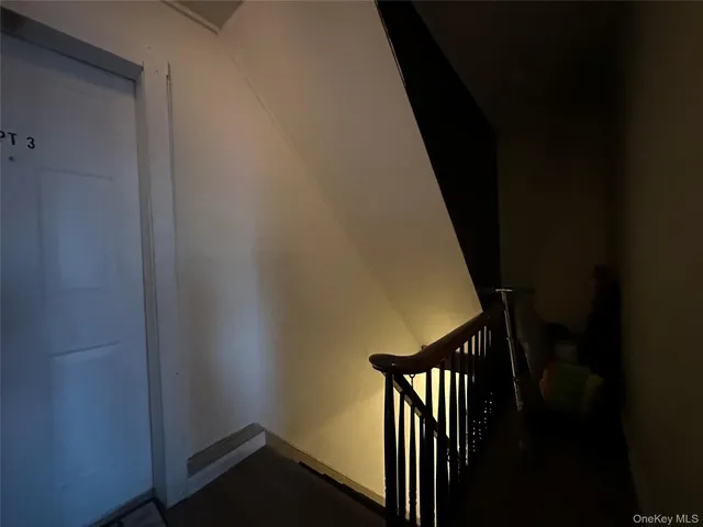 $1,400 | 17 Church Street, Unit 3, Marlboro, NY 12542