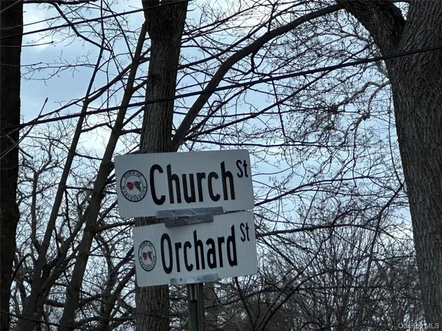 $1,295 | 17 Church Street, Unit 3, Marlboro, NY 12542