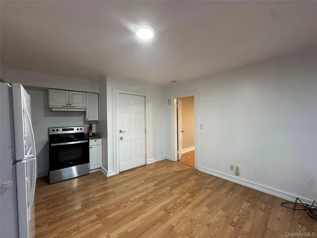 $1,295 | 17 Church Street, Unit 3, Marlboro, NY 12542