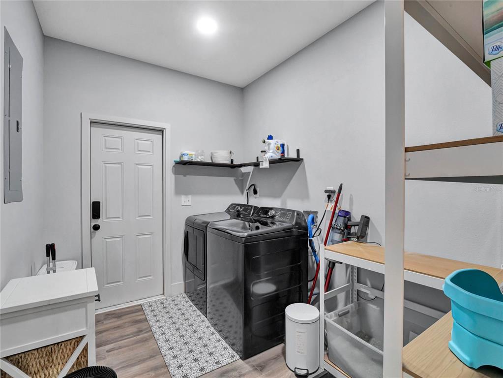 296 Lake Geneva Road Geneva, FL 32732 - Photo 20 of 40 Gallery Image 20