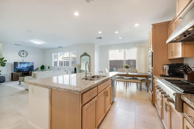 $685,000 | 1813 Shellhammer Drive, Woodland, CA 95776