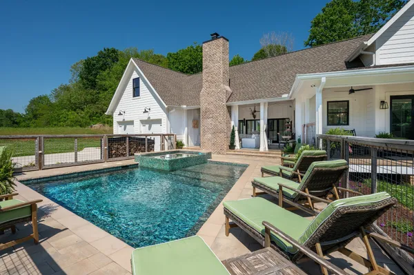 $1,399,900 | 1912 Joppa Road, Walling, TN 38587