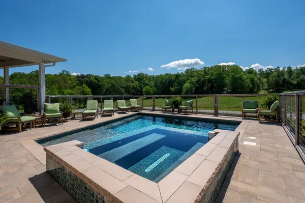 $1,399,900 | 1912 Joppa Road, Walling, TN 38587