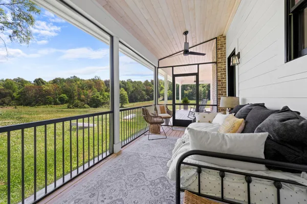 $1,399,900 | 1912 Joppa Road, Walling, TN 38587