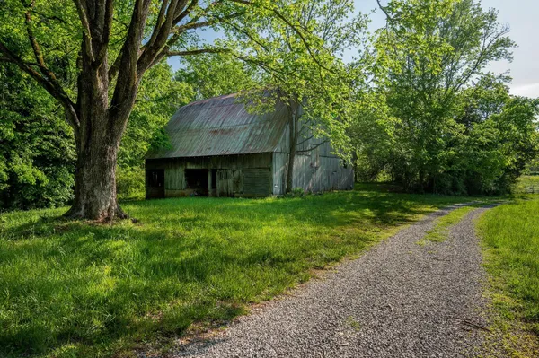 $1,399,900 | 1912 Joppa Road, Walling, TN 38587