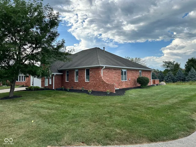 $340,000 | 390 Vinewood Drive North, Brownsburg, IN 46112