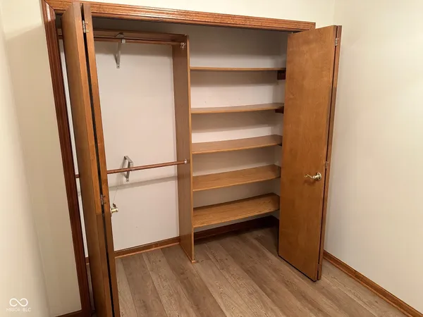 $329,000 | 390 Vinewood Drive North, Brownsburg, IN 46112