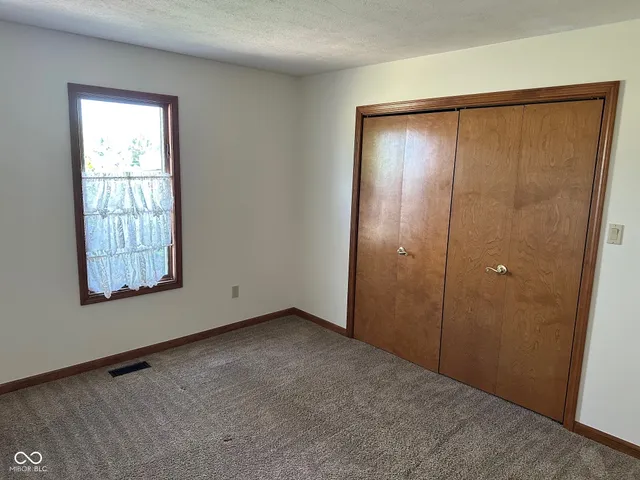 $340,000 | 390 Vinewood Drive North, Brownsburg, IN 46112