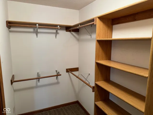 $340,000 | 390 Vinewood Drive North, Brownsburg, IN 46112