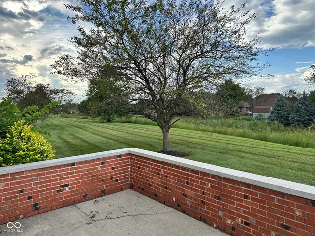 $340,000 | 390 Vinewood Drive North, Brownsburg, IN 46112