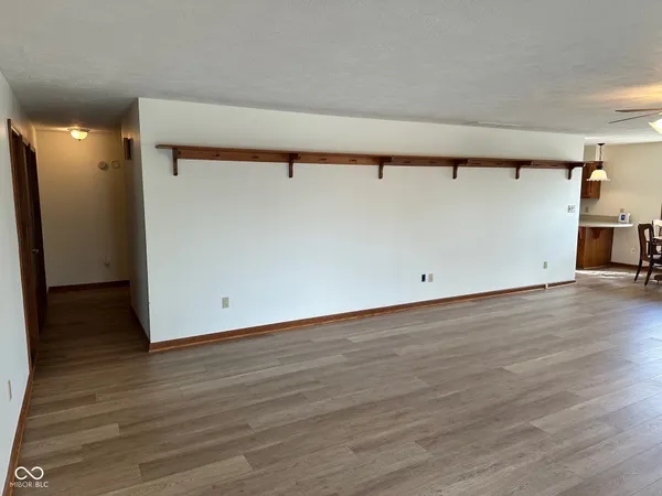 $329,000 | 390 Vinewood Drive North, Brownsburg, IN 46112