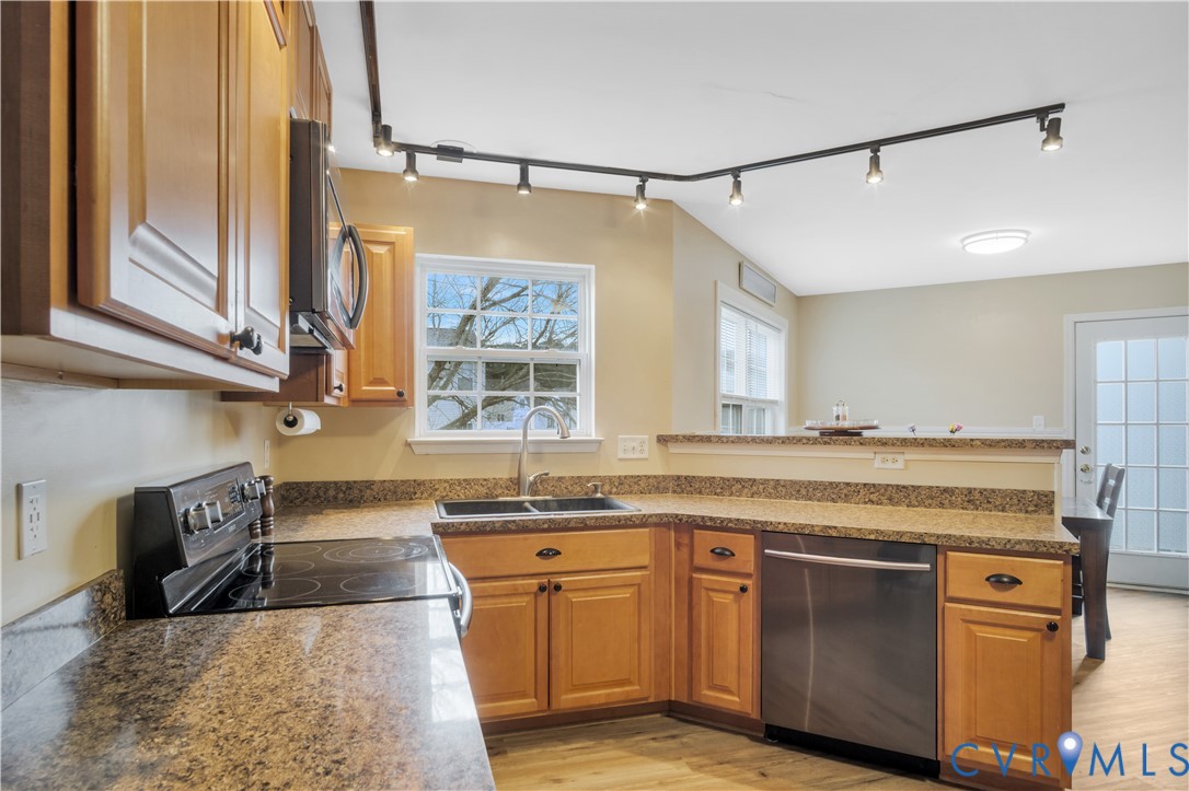 3424 Colony Mill Road Toano, VA 23168 - Photo 11 of 39