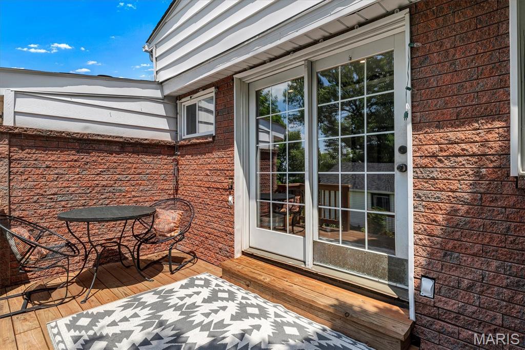 7012 South Rock Hill Road St. Louis, MO 63123 - Photo 24 of 54