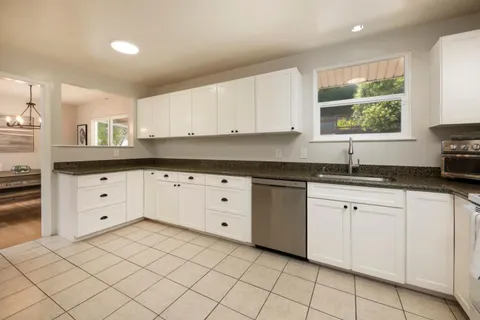 $2,298,000 | 2014 Notre Dame Avenue, Belmont, CA 94002