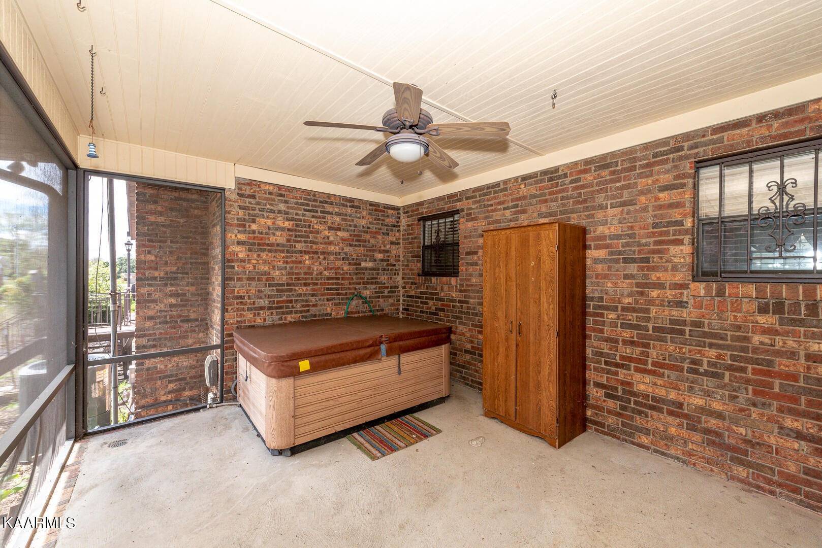 1043 Topside Road Louisville, TN 37777 - Photo 34 of 49 Gallery Image 34