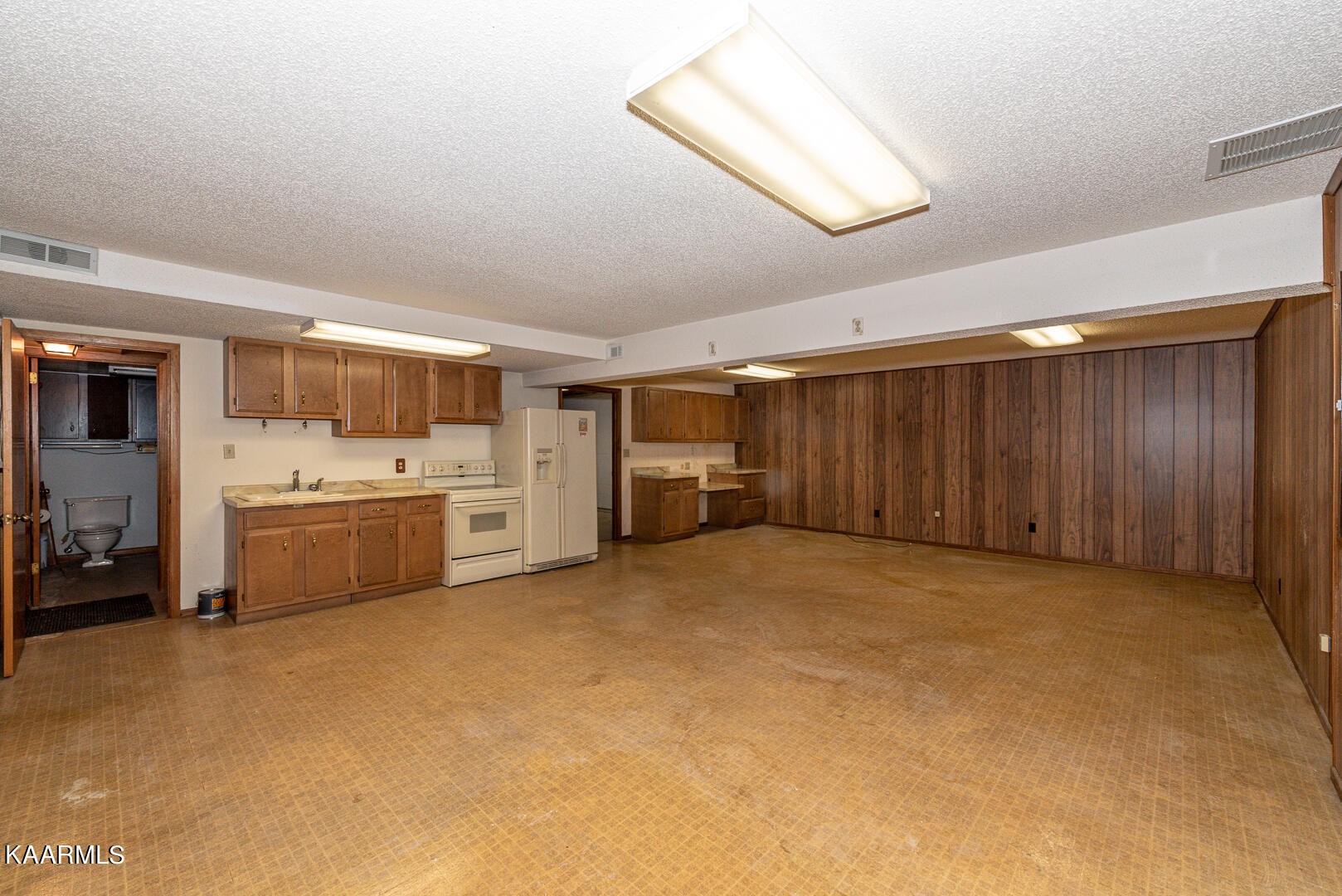 1043 Topside Road Louisville, TN 37777 - Photo 37 of 49 Gallery Image 37