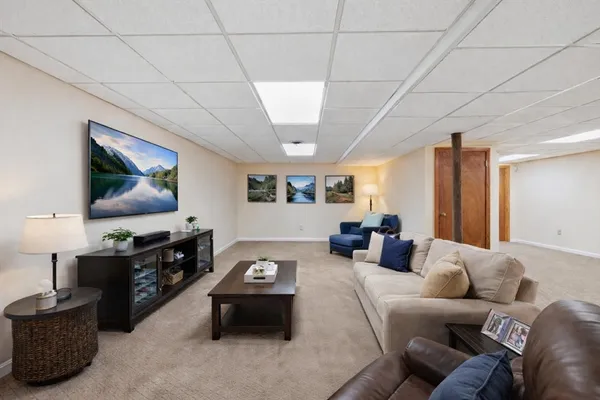 $1,075,000 | 273 Belknap Road, Framingham, MA 01701