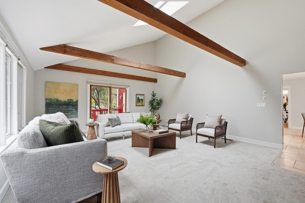 273 Belknap Road Framingham, MA 01701 - Photo 4 of 40