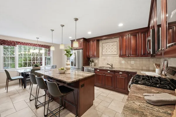 $1,075,000 | 273 Belknap Road, Framingham, MA 01701