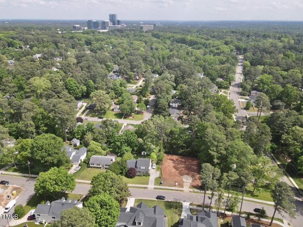 913 Tyrrell Road Raleigh, NC 27609 - Photo 38 of 42 an aerial view of multiple house