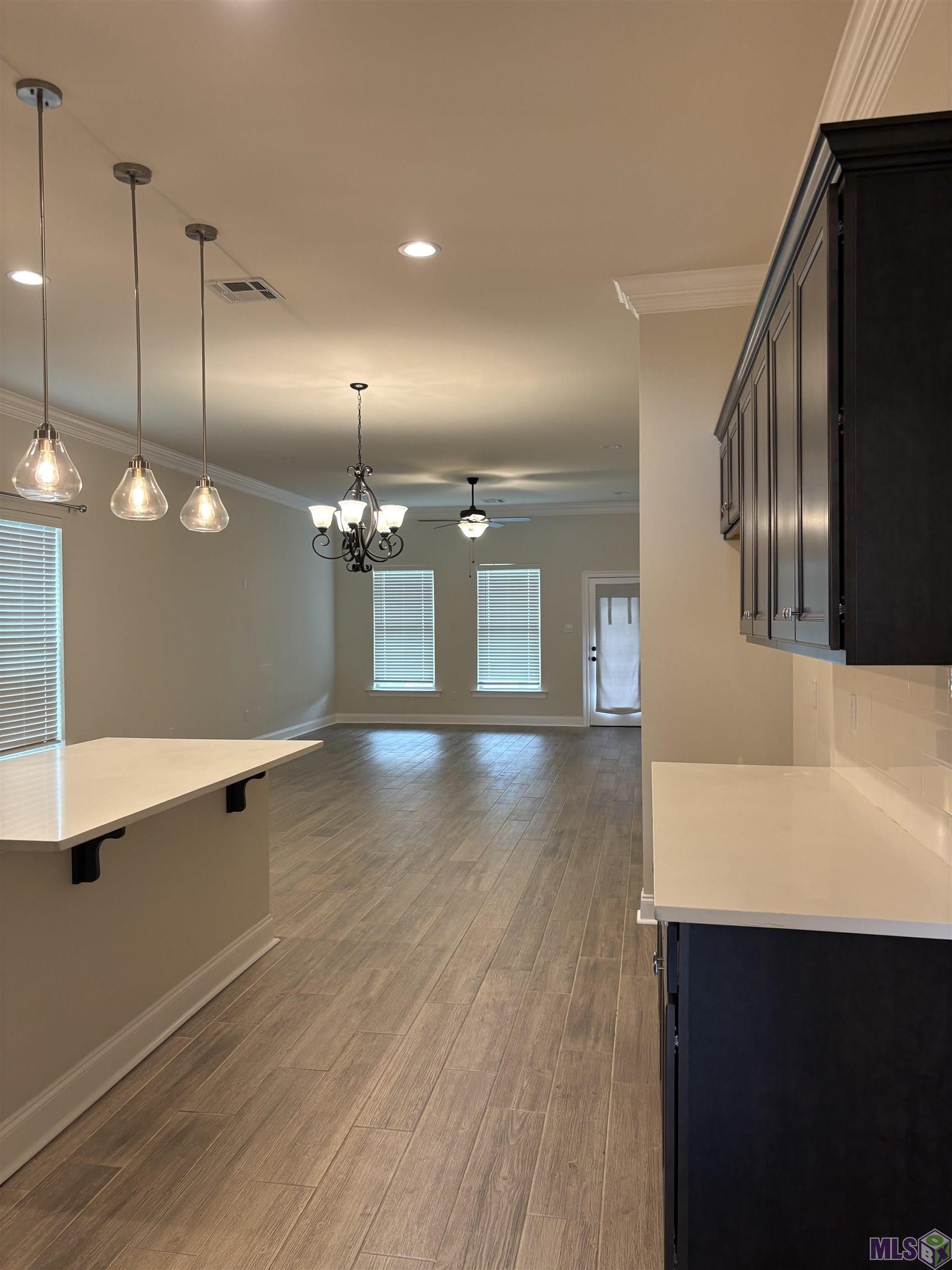 211 Magazine Loop Thibodaux, LA 70301 - Photo 2 of 12