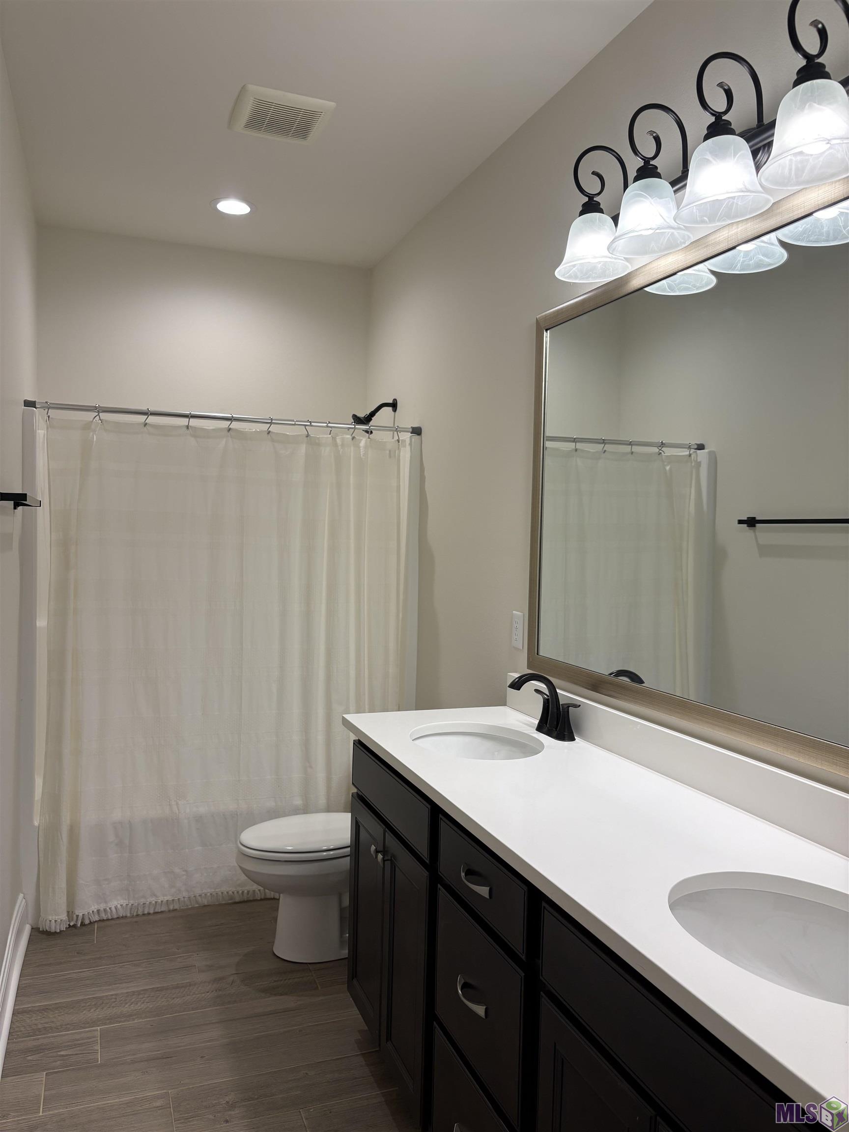 211 Magazine Loop Thibodaux, LA 70301 - Photo 7 of 12