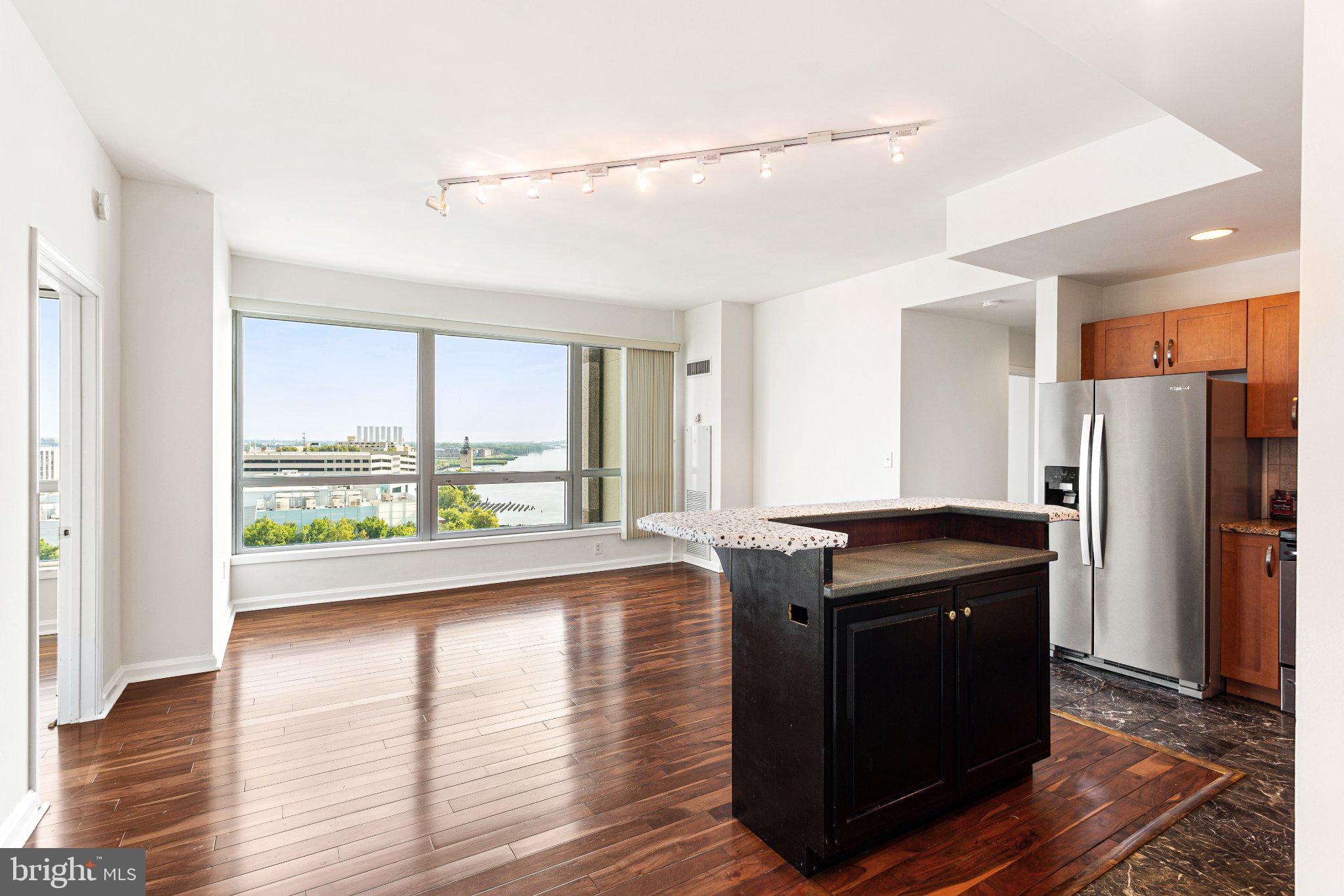 901-00 North Penn Street, Unit R1107 Philadelphia, PA 19123 - Photo 1 of 13 Gallery Image 1